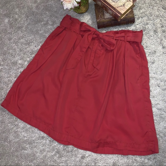 🍁🍂Gap Women’s skirt - Picture 2 of 6